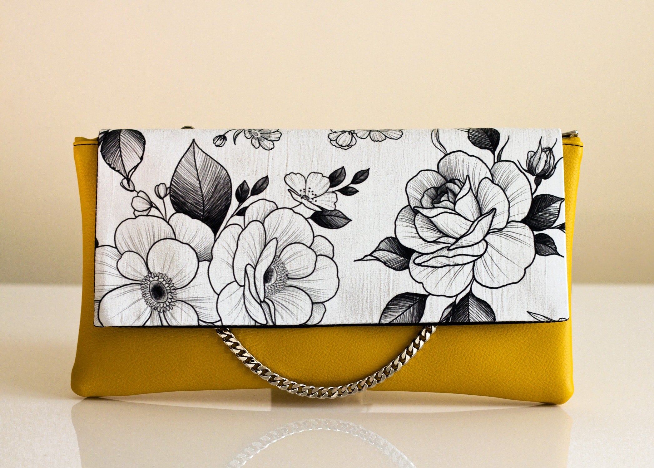 Tattoo Pochette